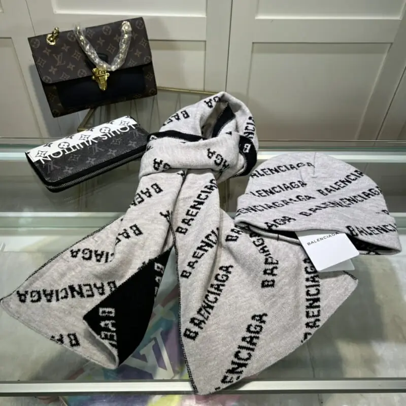 balenciaga hat and echapres set s_12651261